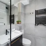 Modern Grzegorzeckie Roundabout Cracow By Renters