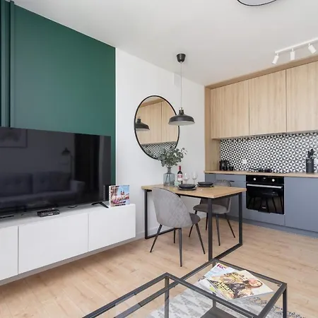 Modern Grzegorzeckie Roundabout Cracow By Renters Appartement *